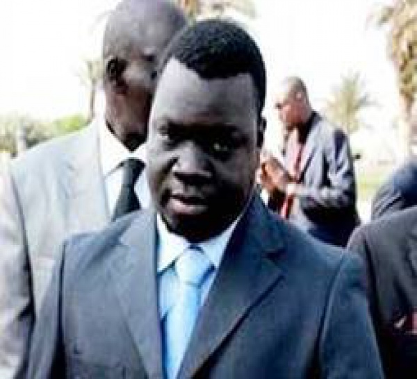 Le journaliste El Malick Seck candidat à la mairie de Thiès