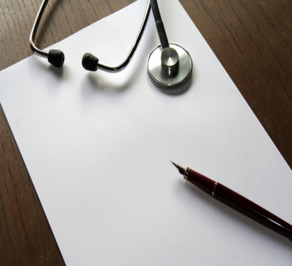 Le Conseil de l'Ordre des médecins s'insurge contre les certificats de complaisance.