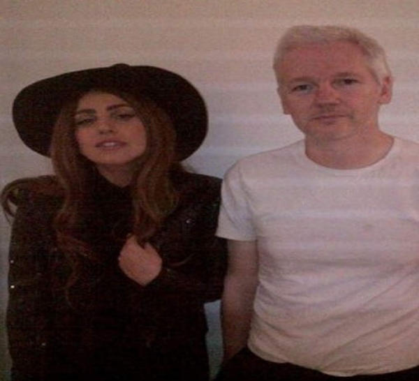 Le rendez-vous secret de Lady Gaga et Julian Assange