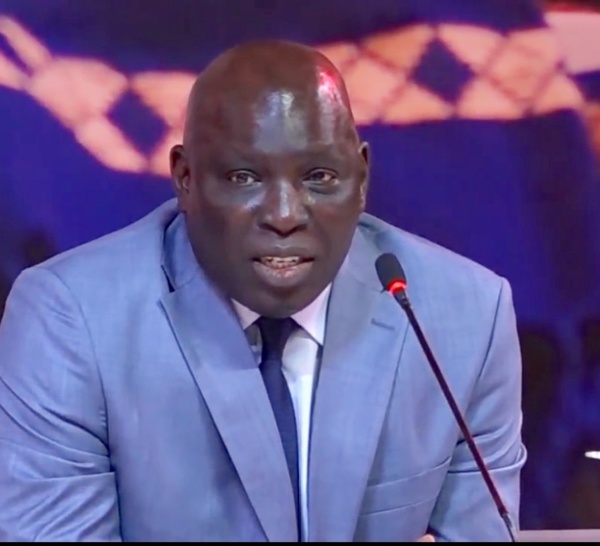 Madiambal Diagne lève 5 milliards pour construire une tour moderne aux Mamelles.