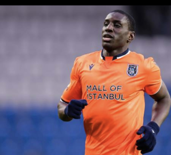 Super Lig - Turquie : Demba Bâ sacré champion avec son club Istanbul Basaksehir.