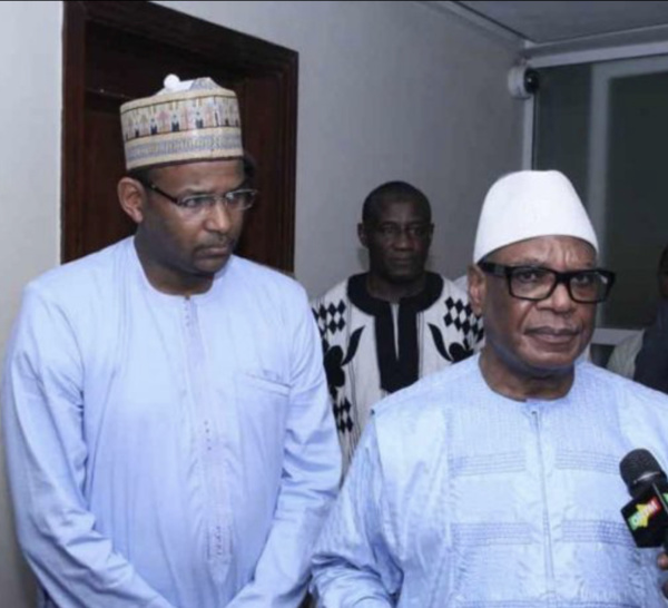 Mali : Le président de la République et son Premier ministre arrêtés par les mutins.