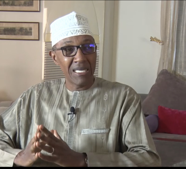 « Le protocole de l'Elysée » /  : « Ce que j'ai retenu du livre (...) Les mots que j'avais confiés à Thierno sur un point de discorde entre lui et Macky Sall... » (Abdoul Mbaye, Act)