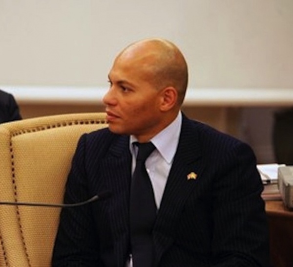 Karim Wade reconvoqué dans 15 jours.