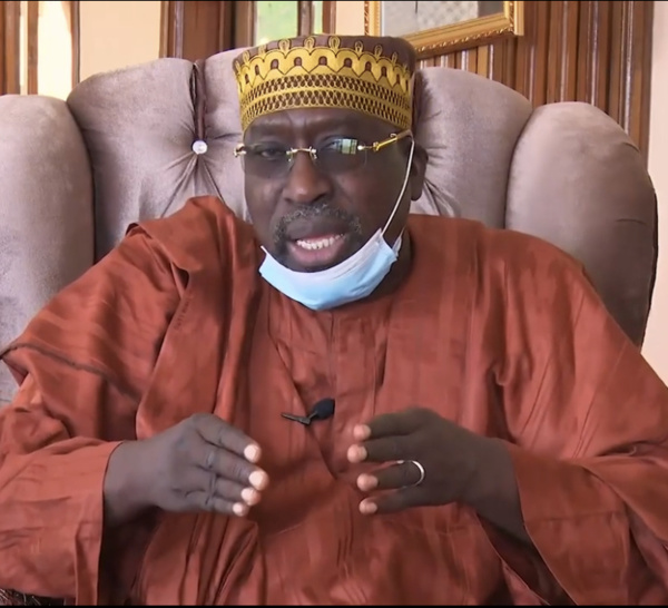 Polémique sur le troisième mandat : Le Grand Serigne Abdoulaye Matar Diop contre la limitation de mandat du président de la République.