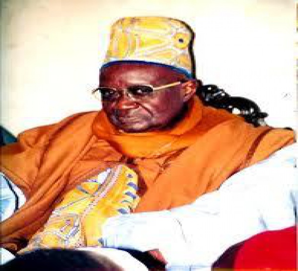 La dépouille du regretté Khalife des Tijanes attendue demain au Sénégal.