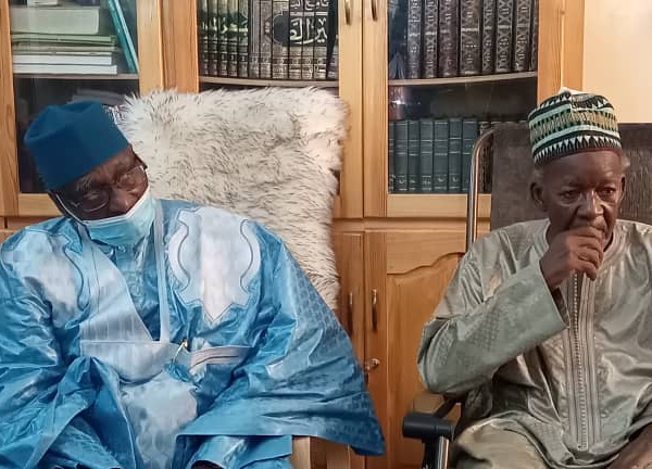 Serigne Mahy Niass à Serigne Mbaye Sy Mansour : « Nous avons les mêmes objectifs et les mêmes chantiers... Si j'étais informé très tôt de votre visite à Médina Baye, toute la population serait sortie pour vous accueillir »