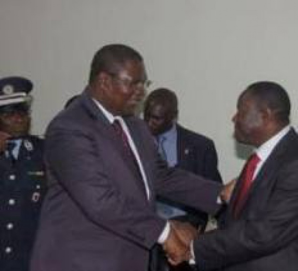Assemblée Nationale : Joutes verbales entre Mbaye Ndiaye et Ousmane Ngom