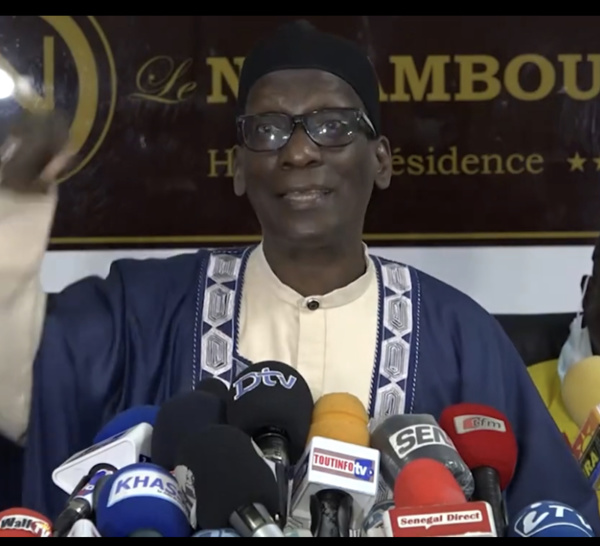 Mamadou Diop Decroix « crache » sur la configuration politique : « C'est une combine et des combinaisons qui n'aboutiront à rien »