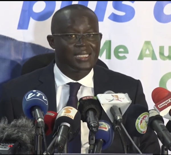 Me Augustin Senghor (Candidat à la présidence de la CAF) : « Je suis prêt à répondre à l'appel de l'Afrique »