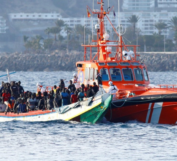 Déportations des migrants irréguliers : Les sociétés européennes impliquées sont les mêmes qui vendent des armes aux pays de départ (Rapport)