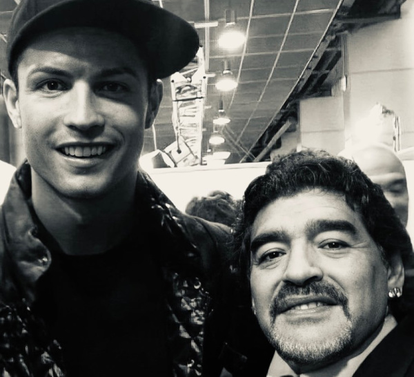 Cristiano Ronaldo suite au décès de Maradona : « Le monde dit au revoir à un génie éternel »