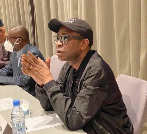 Youssou Ndour : « Je suis passé à travers la baie vitrée de mon salon en célébrant le but de Pape Bouba Diop en 2002… »
