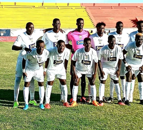 Coupe CAF : L'équipe du Jaraaf rate son vol pour défaut de tests Covid-19.