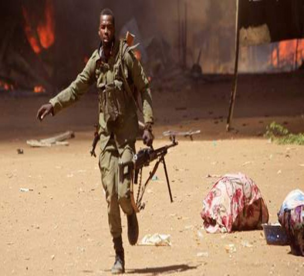 L'opération au Mali coûte déjà deux fois plus que prévu