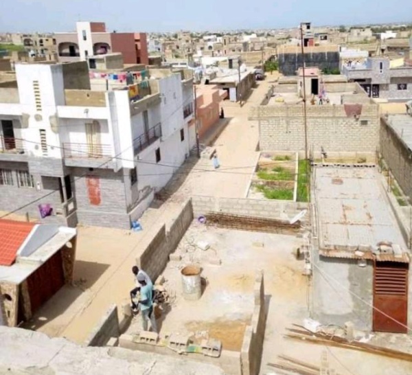 Foncier : Le Pdg de Senico cède les terres objet du litige aux populations de la Cité Darou Salam 2 Extension.