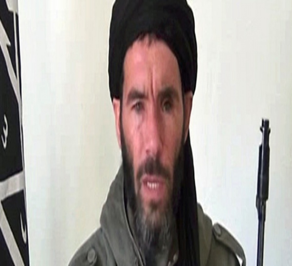 Mali: L'armée tchadienne affirme avoir tué le chef islamiste Mokhtar Belmokhtar, cerveau de l'attaque d'In Amenas