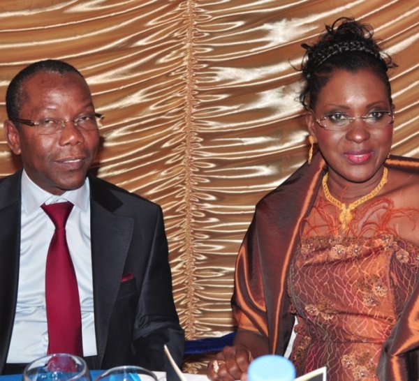 Le Directeur Général de la LONASE, Amadou  Samba Kane et son épouse