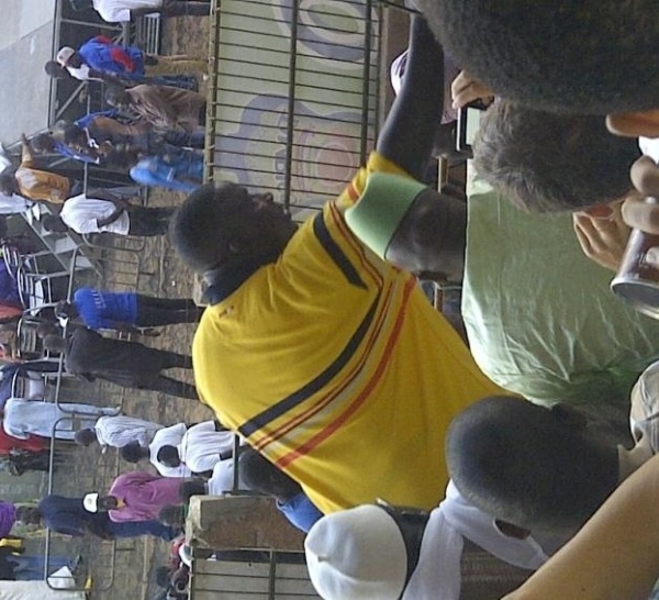 Stade Demba Diop: Le lutteur Gris Bordeaux venu soutenir son petit frère Gris II