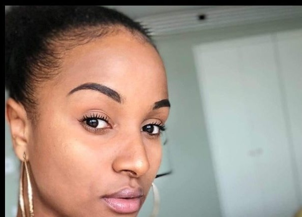 Les révélations de Djibril Ba : « J'ai surpris Hiba dans les toilettes assise sur la chaise anglaise, tenant un plateau de cocaïne et... »