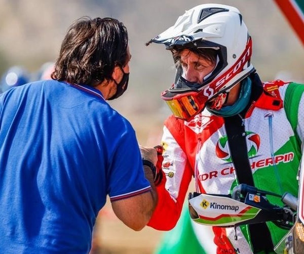 Rallye DAKAR : Le Pilote de moto Cherpin est mort.