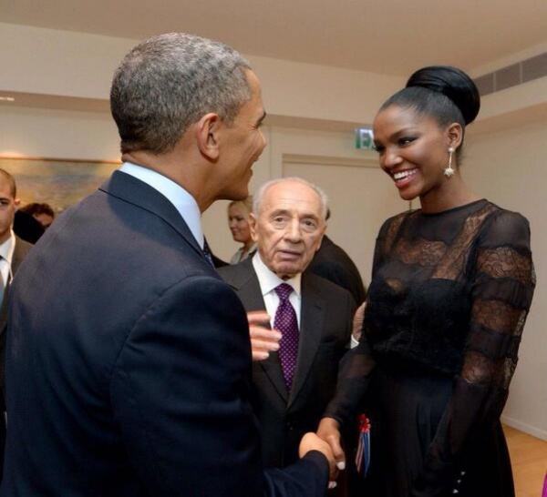 Le Président Obama avec la Miss Israël, Yityish Aynaw
