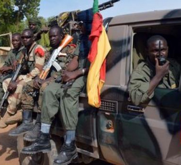 ALERTE - Mali: un soldat malien tué lors d'une opération de désarmement à Bamako