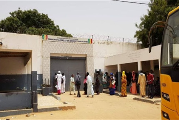 Affaire Sonko : L’administration pénitentiaire se pare contre de nouvelles attaques des prisons / Le bilan de l’assaut de la MAC de Mbour.
