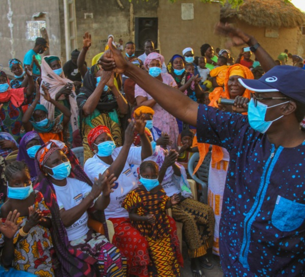 (PHOTOS) Mamadou Kassé fait vibrer Tambacounda et rassure : "Le Président fera confiance aux jeunes"
