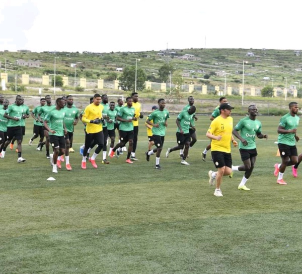 Éliminatoires CAN 2022 : Deuxième galop d’entrainement des Lions à Brazzaville, le groupe au complet… (Photos)