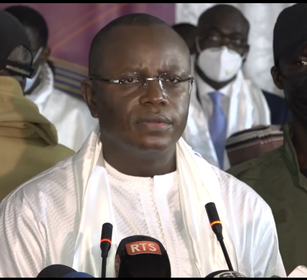 Inauguration du terrain NGB : Matar Ba se félicite de la collaboration tripartite qui a porté le projet.