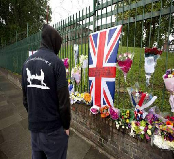 Soldat tué à Londres: trois nouvelles arrestations