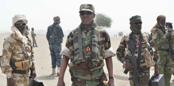 Mort de Déby : une réunion avec les rebelles du FACT a dégénéré en bataille rangée provoquant son décès.