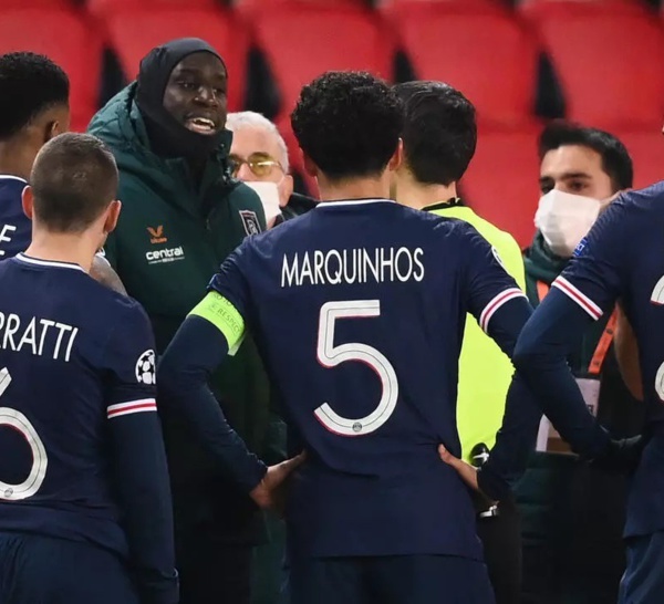 Rupture de contrat avec Istanbul Başakşehir : Demba Bâ victime de sa religion ?