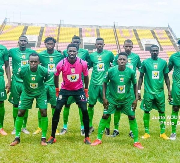 Coupe CAF : Le Jaraaf tombe sur Coton Sport en quart de finale.