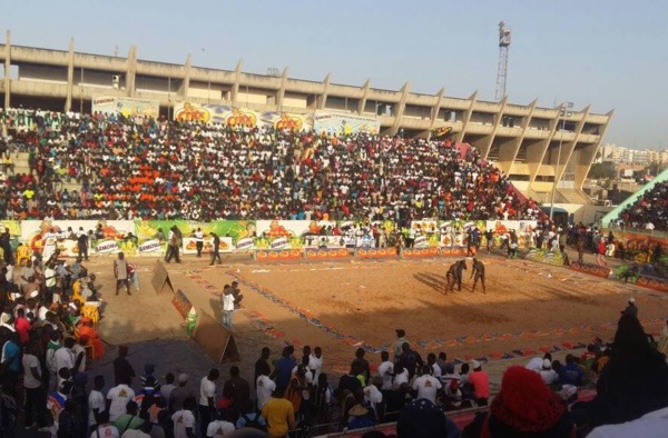 Stadium Iba Mar Diop fermé à la lutte : Le ministre des Sports revient sur sa décision.