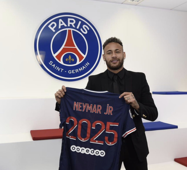 Mercato : Neymar a prolongé au PSG jusqu’en 2025.