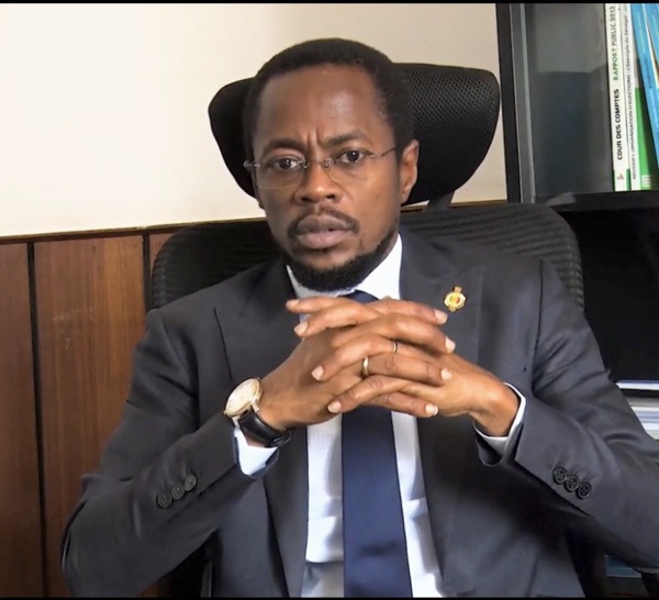 Abdoul Mbow répond à Bathily : « Professeur Bathily, Sortez donc des liens de la Pensée Unique et de votre nostalgie politicienne ».