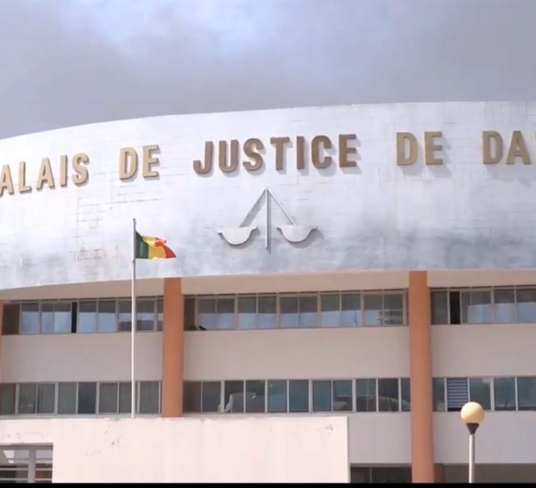 Chambre criminelle de Dakar : Pour se faire entendre, Mar Thiam Ndiaye qui avait tenté d'assassiner le président Macky Sall, réclame 10 milliards à l'État du Sénégal pour réparation...