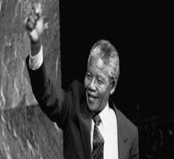 Nelson Mandela : Pourquoi l'appelle-t-on Madiba en Afrique du Sud ?