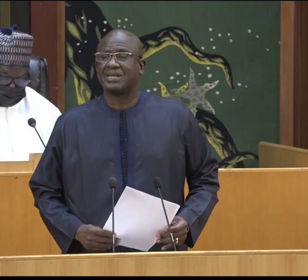 Amadou Mbery Sylla sur son altercation avec Sonko : « Il m'a donné un coup d'épaule et j'ai riposté par un coup de poing au visage »