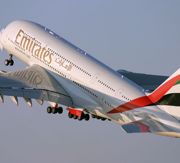 Emirates propose des tarifs spéciaux pour les familles