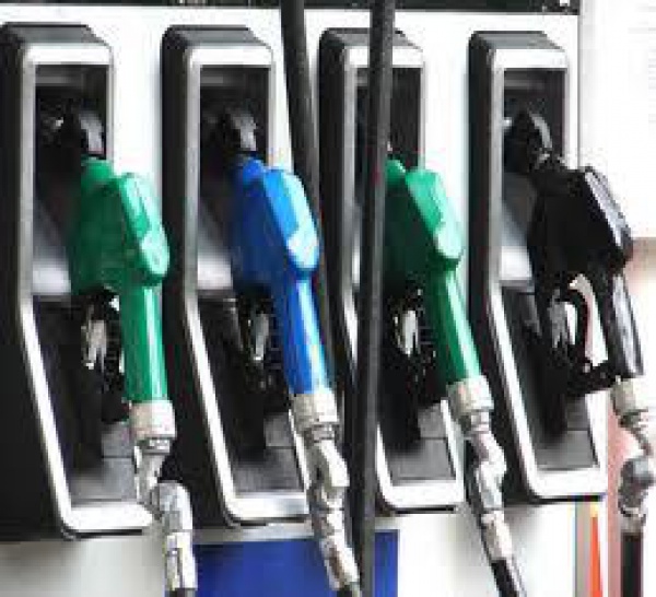 Vente illicite de carburant : 14 individus interpellés et 185 litres saisis