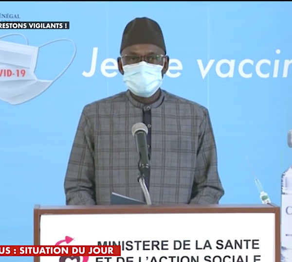  SÉNÉGAL : 4 nouveaux cas testés positifs au coronavirus, 2 nouveaux guéris, aucun nouveau décès et 4 cas graves en réanimation.