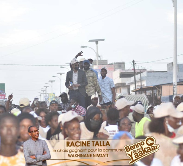 Wakhinane Nimzatt : la caravane de 4.000 marcheurs de Racine Talla, moment fort de la fin de campagne.