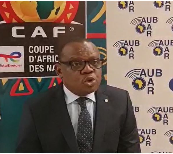 Diffusion de la finale de la CAN par les chaînes sénégalaises : « je suis surpris par la réaction de la presse sénégalaise… Il faut savoir qu’il n’y a pas de gratuité dans ce domaine-là » DG UAR