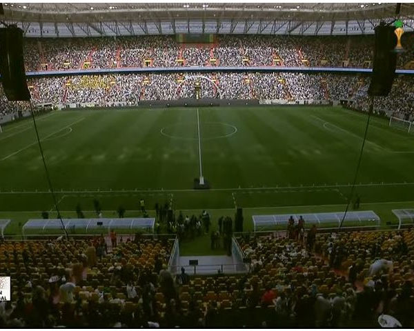 REPORTAGE - Inauguration du Stade du Sénégal : Le vent de folie sur le nouveau joyau du football vécu de l'extérieur à intérieur.