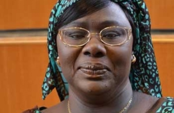 Mme Kara Soxna Dieng Mbacké pour défier Khalifa Sall : Les Jeunes du PVD ont porté leur choix sur elle pour la Mairie de Dakar