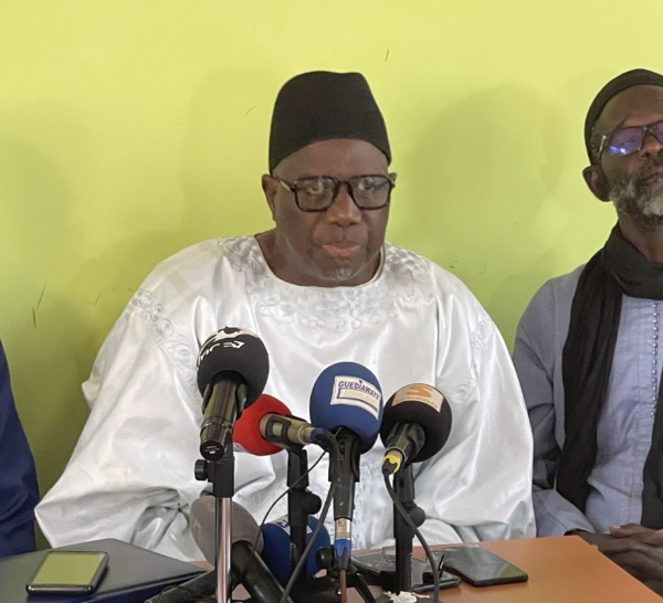 Accusé d’avoir trahi l’opposition, Ndiogou Malick Dieng se lave à grande eau : « Seuls Abdoulaye Wade et notre candidat Karim peuvent m’exclure du parti… Le PDS reste ma seule constante. Pourquoi j’ai reçu Aliou Sall… »