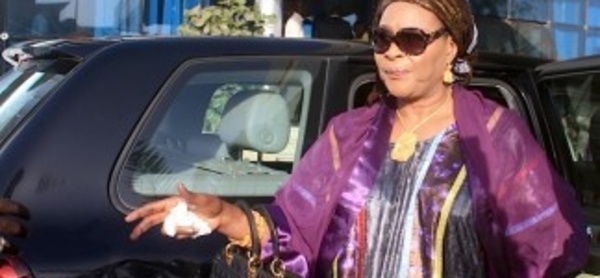 Aïda Ndiongue persiste et signe sur sa fortune et plaide pour Abdou Aziz Diop
